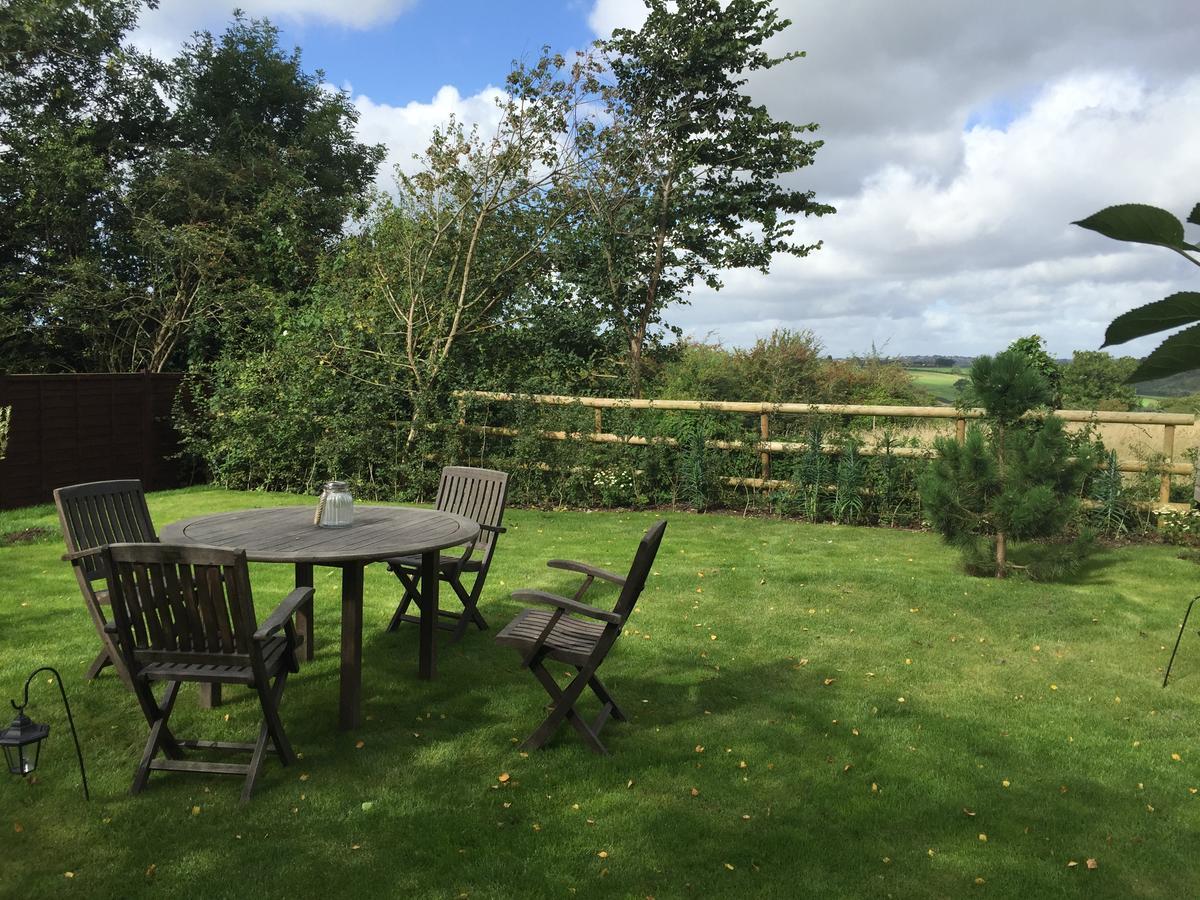 West Tyning Bed and Breakfast Bitton Buitenkant foto